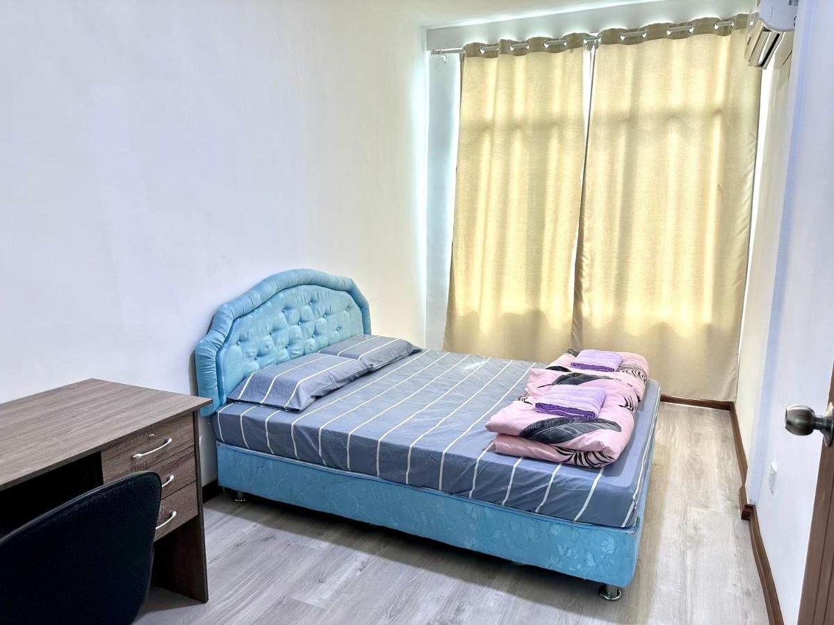 Springfield 3-Storey Cheerful Townhouse #Yoyo Homestay SDK エクステリア 写真